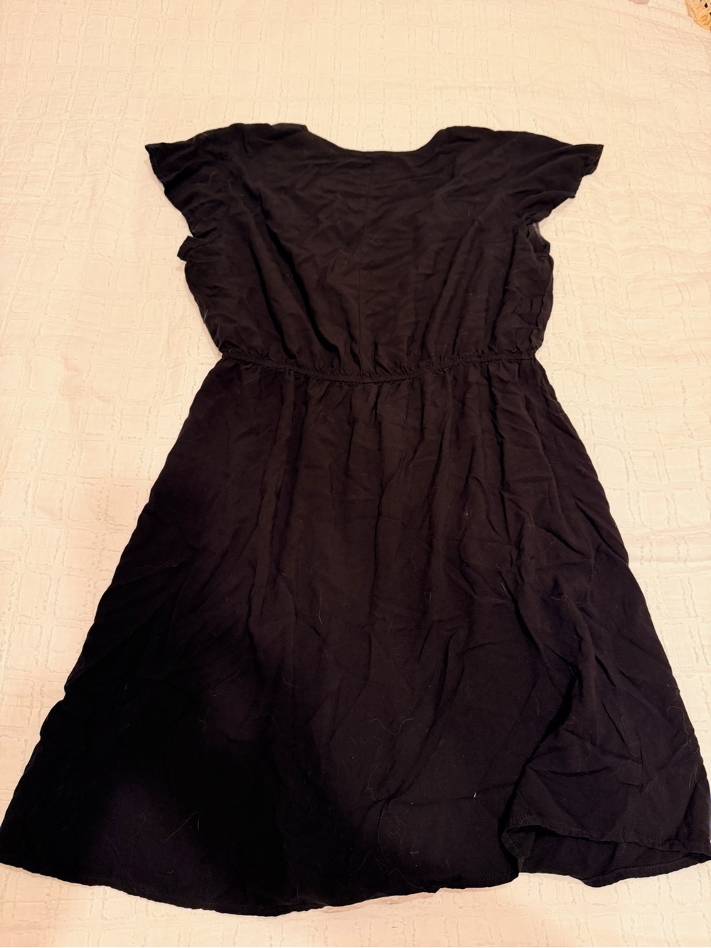 GAP Black Short Sleeve Mini Dress